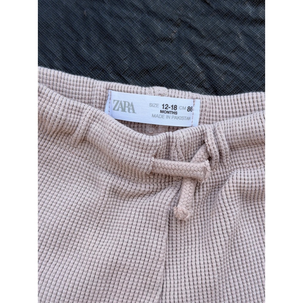 Zara Kids Baby Girls Dusty Rose Waffle Knit Shorts 12-18 Months Pink Thermal - Picture 2 of 3